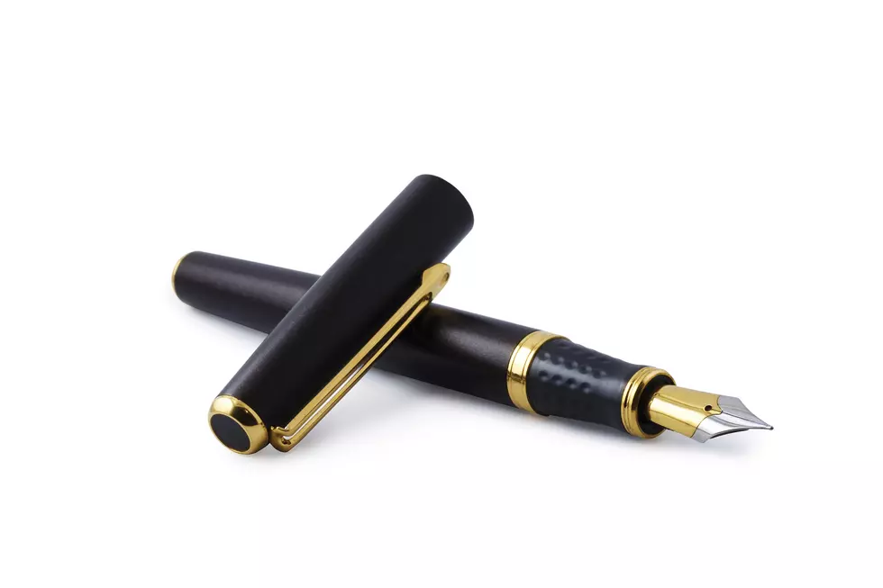 It’s Crazy How Many People In Rockford Steal Pens From Work